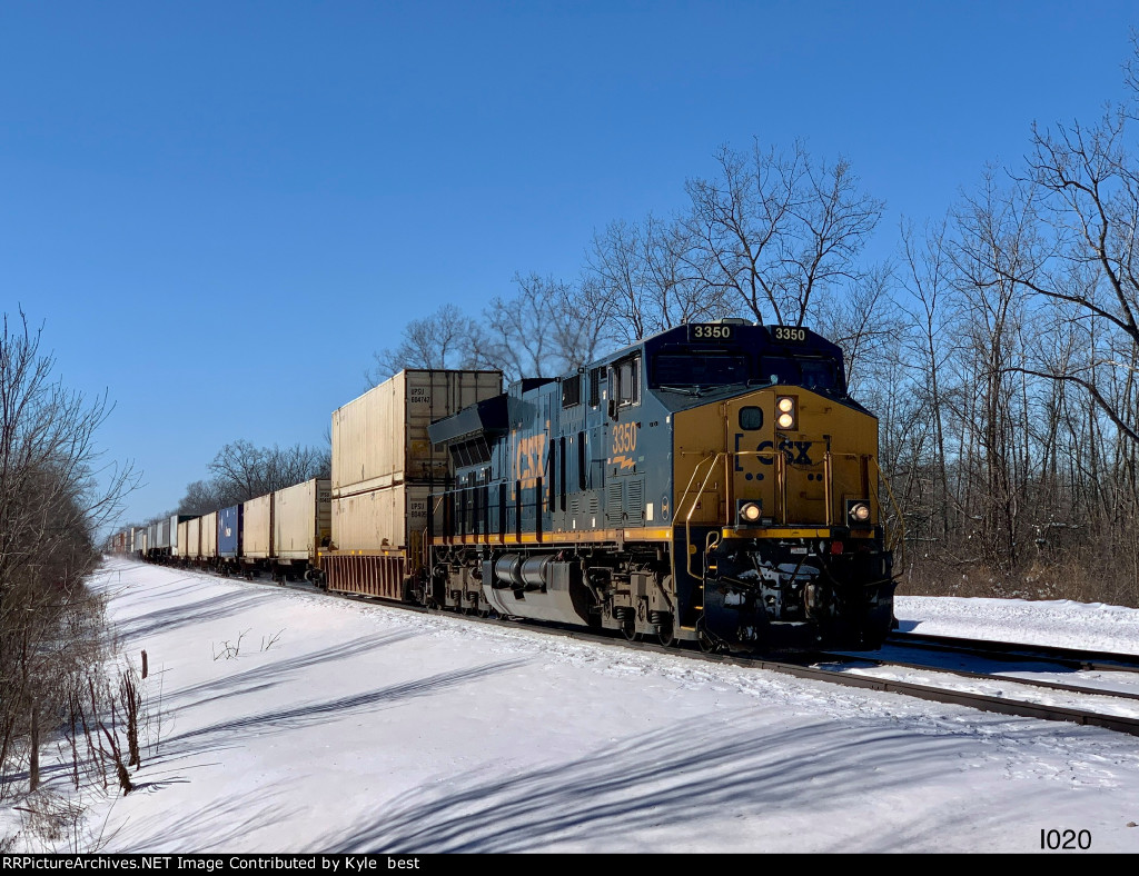 CSX 3350 on I020